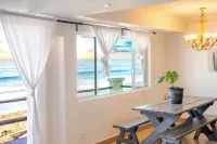 2 BDR - BEACHFRONT Cozy Apt