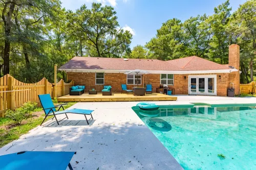 Lrge Golden Isles Home-Huge Pool, Hot Tub, Game Rm