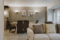 City rock: bright new 2bed/2bath downtown apartment - Daireler
