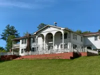 WELCOME TO NOBLE NEST!