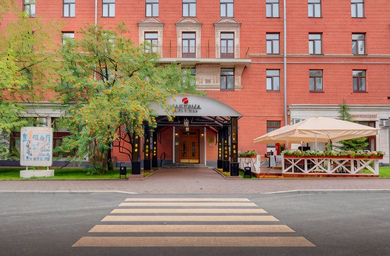 Maxima Zarya Hotel