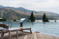 Burchmulla Resort & Chalets - Pools