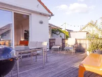 Stylish apartment with large terrace, air conditioning and parking space