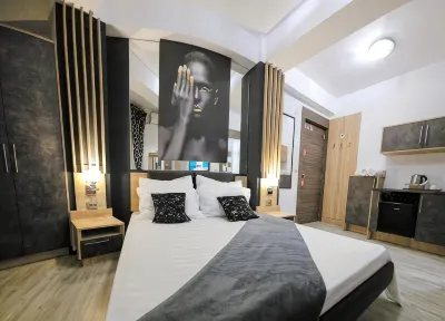 TheLine Hotels in Sector 6