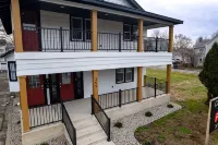 Modern 1 bedroom 1 bath apartment