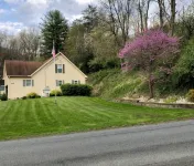 Private and cozy! Bald Eagle St. Park & lake very close , 30 min. to PSU or LHU.