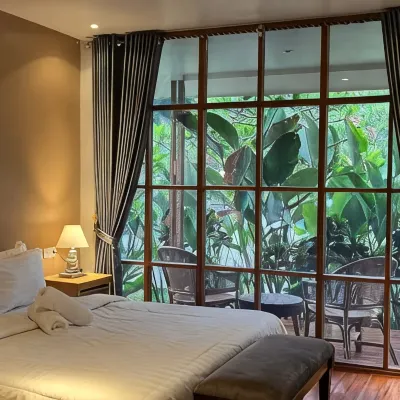 Saesea Private Beach & Resort Hotels near Pantai Cibangban, Pelabuhan Ratu