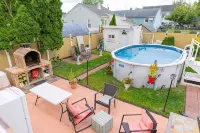 Cozy Furnished Ranch! Pet Friendly! 22 Min. to MetLife Stadium! - Pools