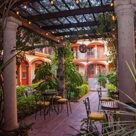 Encanto de la Sierra Hotel