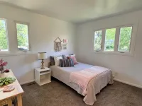 3Bedroom and Loft Countryside Dr Home Minutes from Pitt State and Local Eateries Hotels in Pittsburg