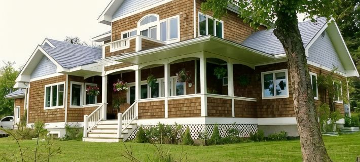 Gorgeous Cozy Spacious Bayfront home with Stunning Views and Beach Access Hotels in Homer
