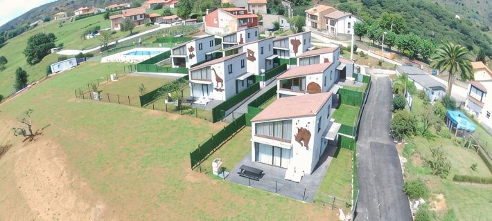 Cabañas la Senda de Los Elefantes Cabárceno Hotels in Santander