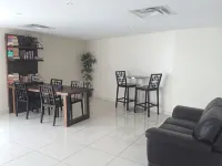 Chic Bright Beautiful Studio with Ocean View CONDADO and parking - 2つ星