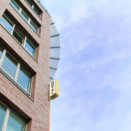 Hotel Near by