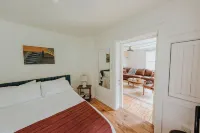 Historic farmhouse by the river in Keene, NY near Lake Placid & Whiteface Mt. - 3 estrellas