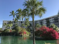 Harbor Towers & Yacht Club racket and
