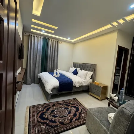 Hotel Summer Palace