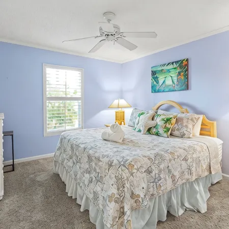 Beach House Anna Maria Island, FL - 1 block to beach!