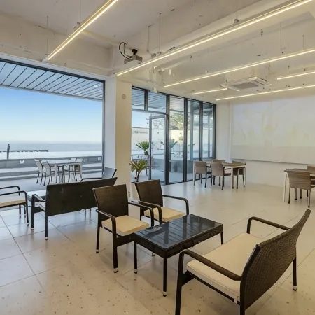 Pohang Red House Ocean Hills Pension