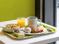 Ibis Budget Roanne Hôtel - petit déjeuner
