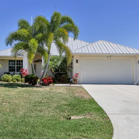 Rotonda home with pool near Boca Grande + beaches
