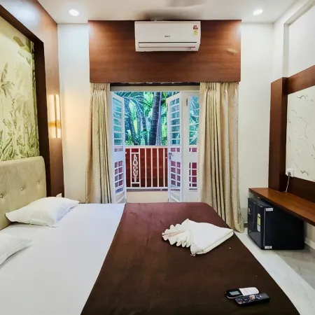 Panchratna Executive Resort Отели в г. Дивеагар