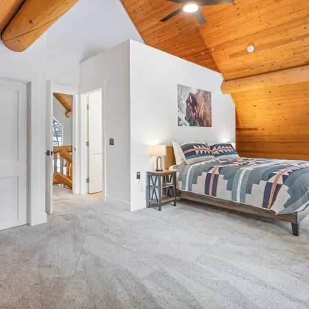 Peaceful updated cabin with outdoor space near Whitefish