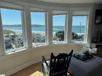 Unobstructed ocean views in a cozy setting Hotels in Dillon Beach