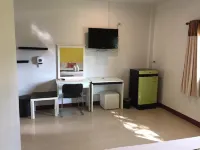 Panta Resort - parking