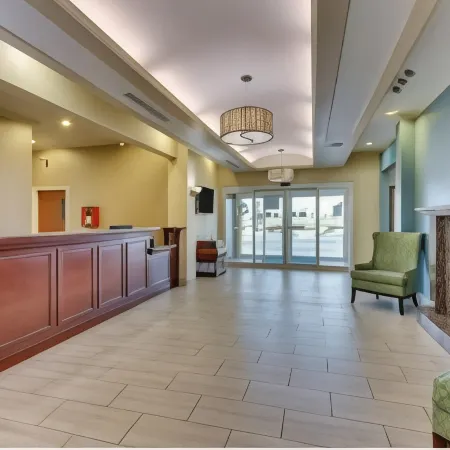 Comfort Inn & Suites
