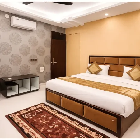 Hotel Abhivadya Gange Varanasi