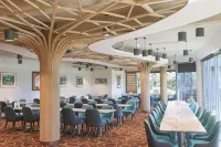 Riverside Oaks Golf Resort - Resorts