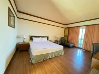 BP Samila Beach Hotel & Resort Hotels near Laem Samila