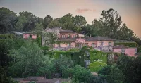 Hotel Monte Turri by Falkensteiner - Adults Only