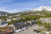 Renovated Studio in Big Sky Resort Village - Parvekkeita