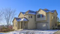 Stylish and Bright Home with City, Mountain and Valley Views