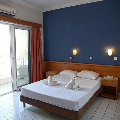 Marine Congo Hotel Hotel berhampiran Pelabuhan Kamiros