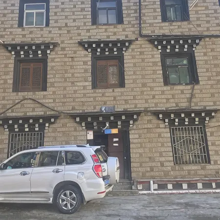 Baiyao Homestay