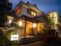 100Percent-Onsen Shin-Horii Hotels in 