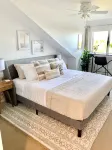 North Captiva Island- Ocean bay views and modern decor. Two new carts! - 3-Star