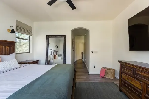 Your home away from home awaits! - 부티크