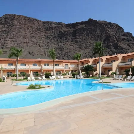 Apartamentos Jardín del Conde