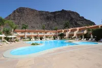 Apartamentos Jardín del Conde - Uima-altaat