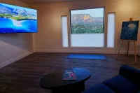 Sedona Vista Hideaway - New, Modern, Gorgeous Views, 100% 10-Star Reviews! - Condos