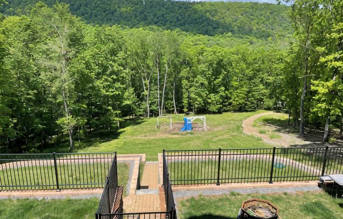 Luxury Mountain Home near Lake Raystown