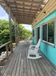 Ocean view home on canal w/dock in South Bimini - Homestays