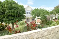 3BR Historic Home w/Pool & all Mod-Cons! - Bintang 4