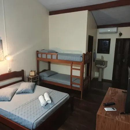 Hotel Ferrugem Eco Village
