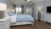 MARCH LAST MINUTE  AVAILABLE! - 4-Star