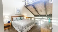 Two Bedroom Ocean View Deluxe Luana Kai A303 - Pool